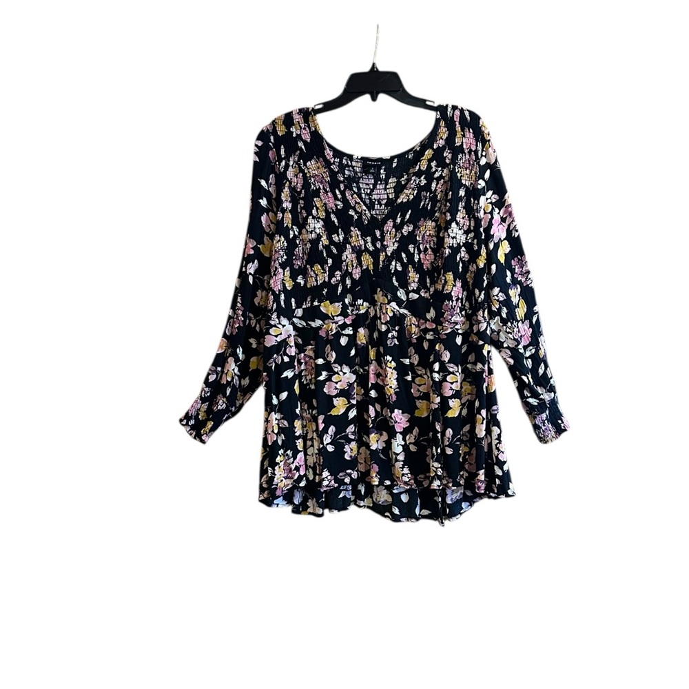 Torrid Size 3 Smocked Dark Floral Peplum Babydoll Flowy Boho Top Long Sleeve Fun